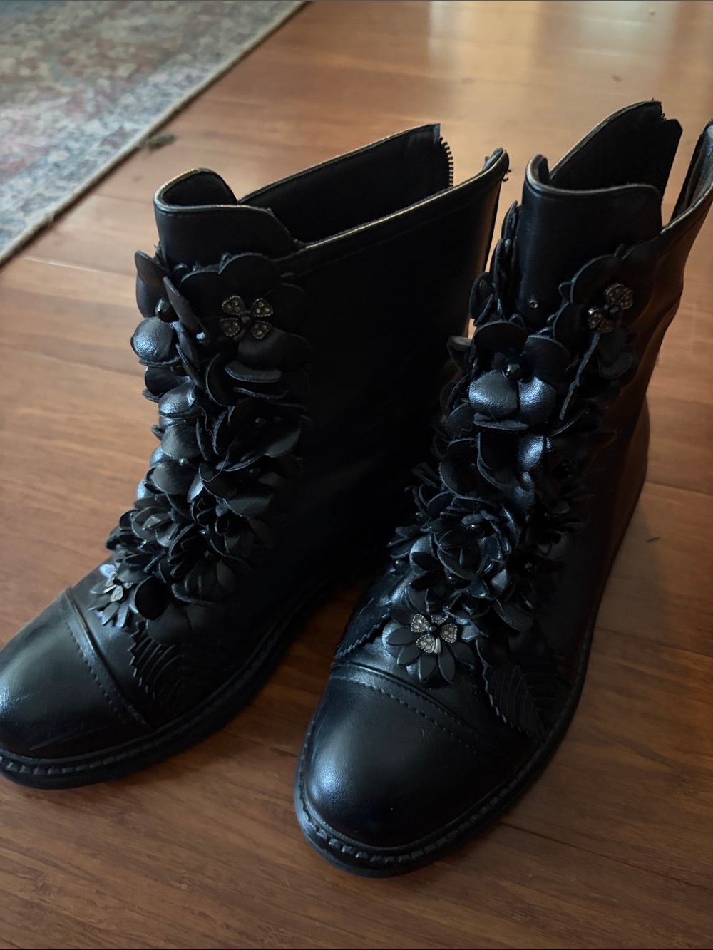 Women's Black Floral Appliqué Leather Ankle Boots